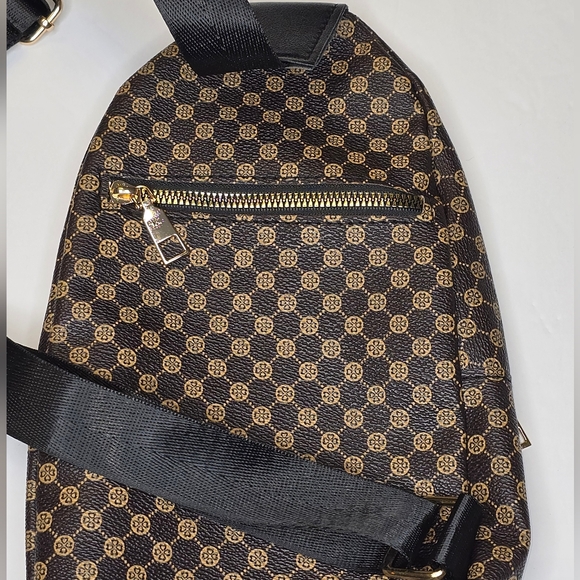 Brown Adjustable Sling Bag - Picture 12 of 12